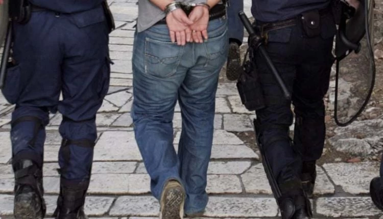«Σκούπα» της ΕΛΑΣ στο ΑΠΘ – Εξι συλλήψεις για ναρκωτικά